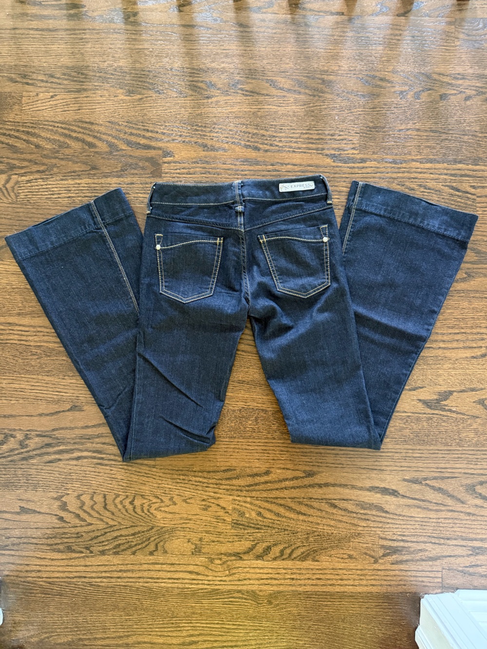 EXPRESS Dark Wash High Waisted Wide Leg Jeans Size 0